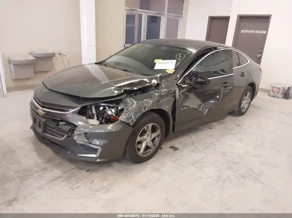 1G1ZB5ST7HF154292 2017 CHEVROLET MALIBU - Image 2