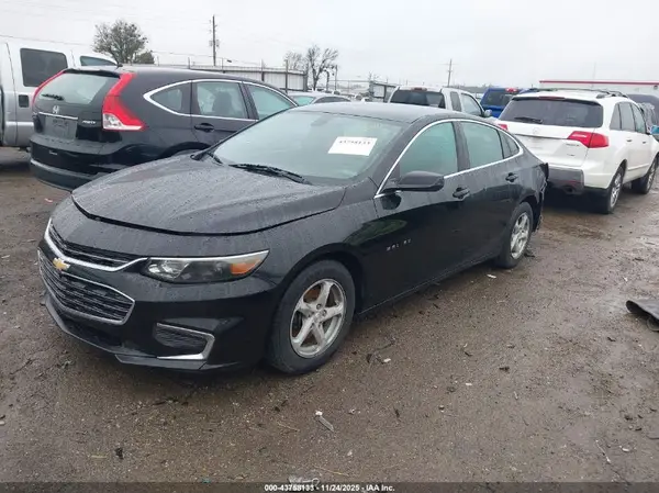 1G1ZB5ST7HF161047 2017 CHEVROLET MALIBU - Image 2