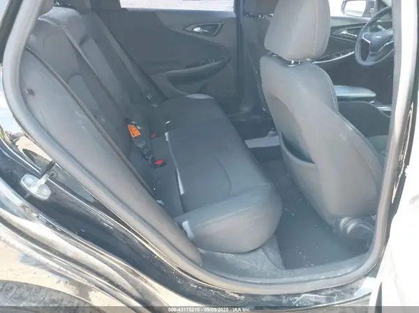 1G1ZB5ST7HF163686 2017 CHEVROLET MALIBU - Image 8