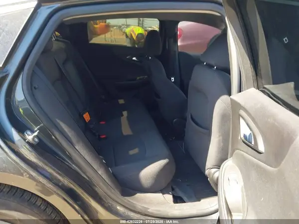 1G1ZB5ST7HF171657 2017 CHEVROLET MALIBU - Image 8