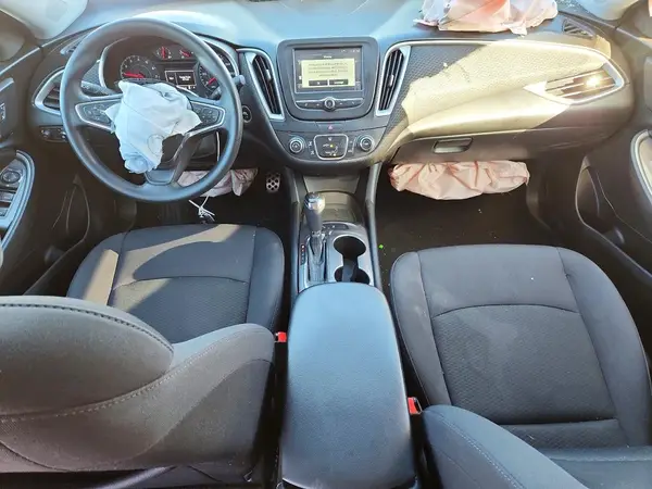1G1ZB5ST7HF190631 2017 CHEVROLET MALIBU - Image 8