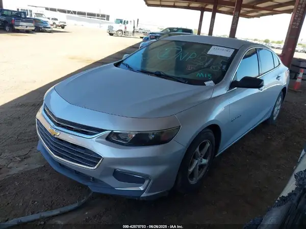 1G1ZB5ST7HF195229 2017 CHEVROLET MALIBU - Image 2