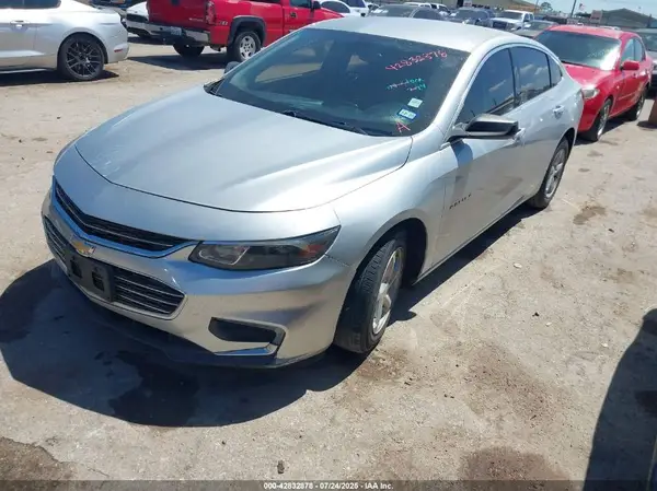 1G1ZB5ST7HF205712 2017 CHEVROLET MALIBU - Image 2
