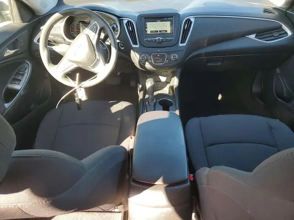 1G1ZB5ST7HF210599 2017 CHEVROLET MALIBU - Image 8