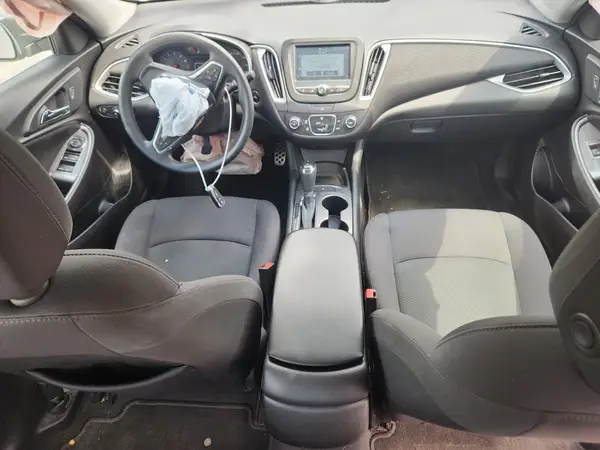 1G1ZB5ST7HF233588 2017 CHEVROLET MALIBU - Image 8