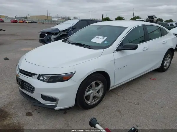 1G1ZB5ST7HF239407 2017 CHEVROLET MALIBU - Image 2