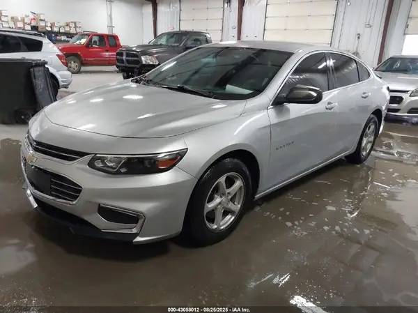1G1ZB5ST7HF257521 2017 CHEVROLET MALIBU - Image 2