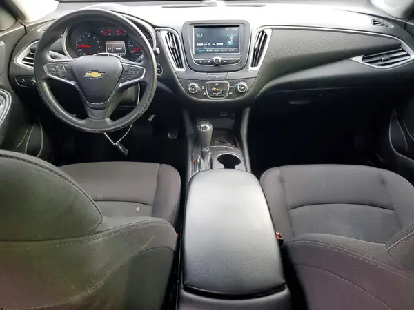 1G1ZB5ST7HF262024 2017 CHEVROLET MALIBU - Image 8