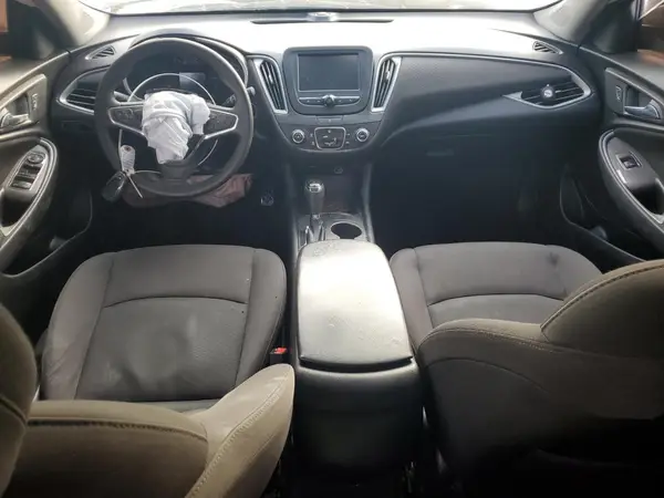 1G1ZB5ST7HF267014 2017 CHEVROLET MALIBU - Image 8