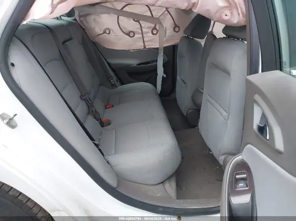 1G1ZB5ST7HF280877 2017 CHEVROLET MALIBU - Image 8