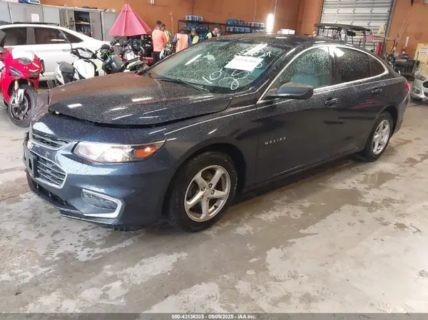 1G1ZB5ST7HF292558 2017 CHEVROLET MALIBU - Image 2