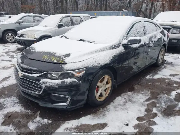 1G1ZB5ST7JF172930 2018 CHEVROLET MALIBU - Image 2