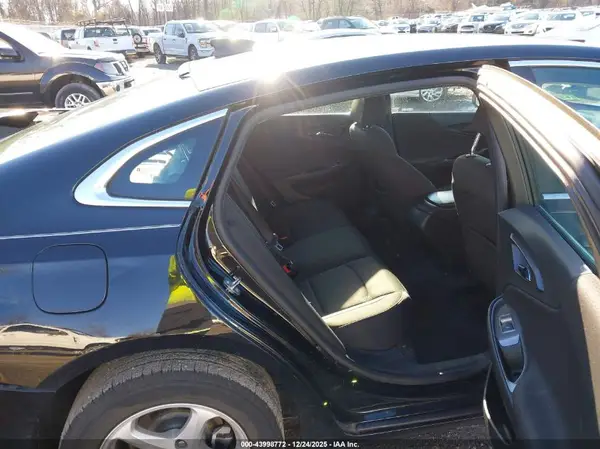 1G1ZB5ST7JF240241 2018 CHEVROLET MALIBU - Image 8