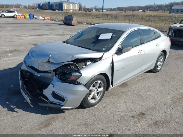 1G1ZB5ST7JF259825 2018 CHEVROLET MALIBU - Image 2