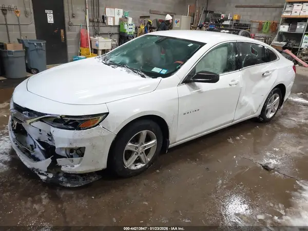 1G1ZB5ST7KF144403 2019 CHEVROLET MALIBU - Image 2