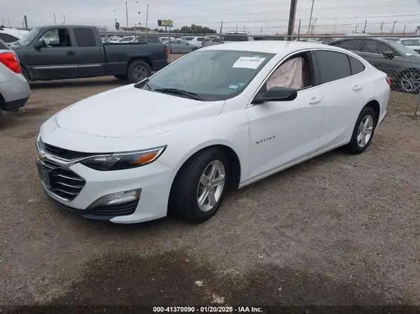 1G1ZB5ST7KF182617 2019 CHEVROLET MALIBU - Image 2