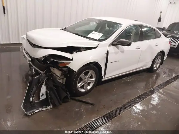 1G1ZB5ST7KF201828 2019 CHEVROLET MALIBU - Image 2