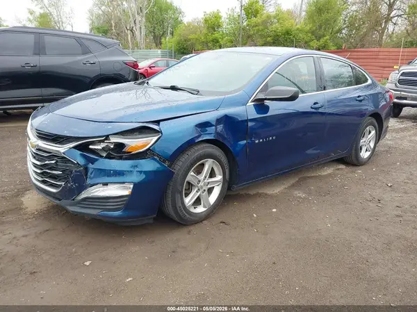 1G1ZB5ST7KF215003 2019 CHEVROLET MALIBU - Image 2