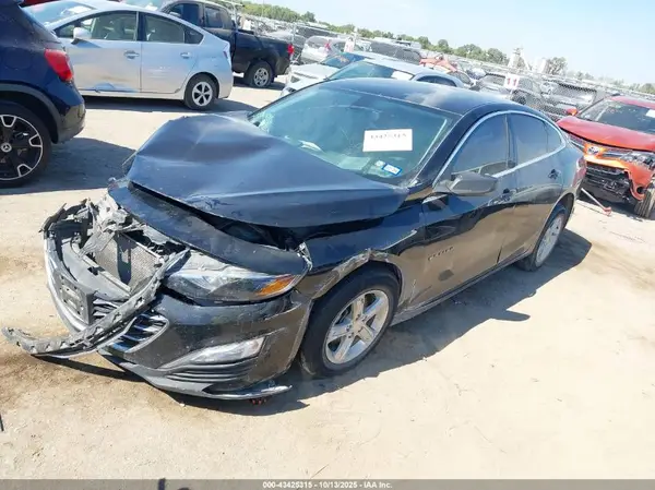 1G1ZB5ST7KF228267 2019 CHEVROLET MALIBU - Image 2