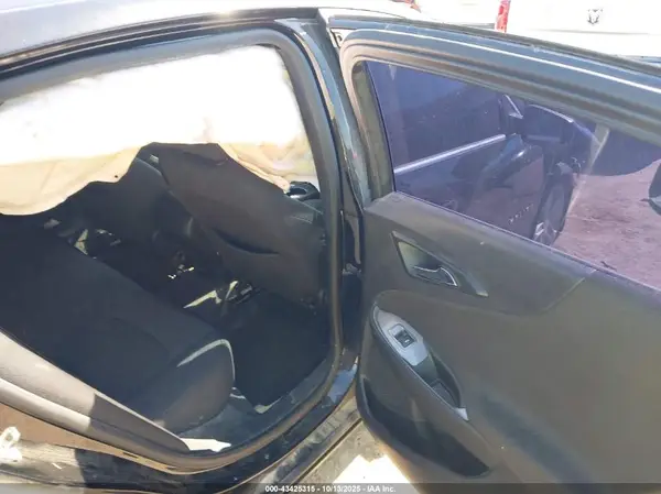 1G1ZB5ST7KF228267 2019 CHEVROLET MALIBU - Image 8