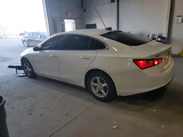 1G1ZB5ST8GF310175 2016 CHEVROLET MALIBU - Image 2