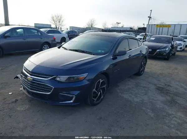 1G1ZB5ST8HF108356 2017 CHEVROLET MALIBU - Image 2