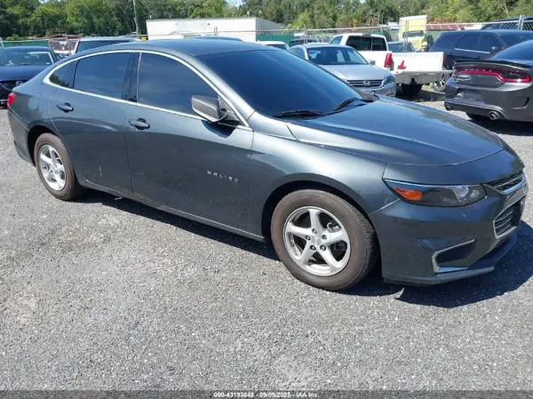 1G1ZB5ST8HF123505 2017 CHEVROLET MALIBU - Image 1