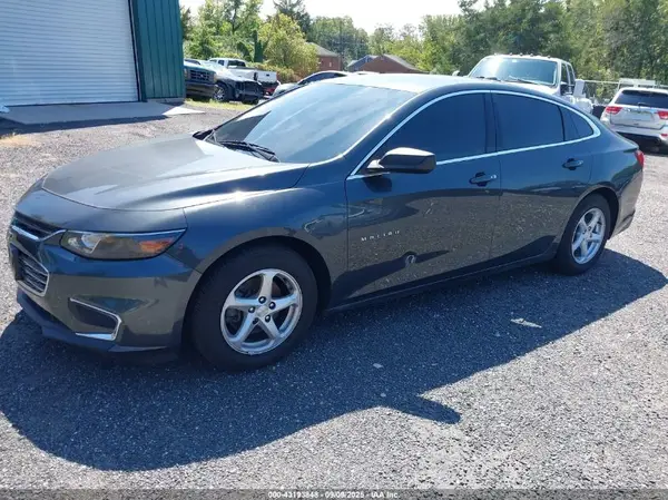 1G1ZB5ST8HF123505 2017 CHEVROLET MALIBU - Image 2