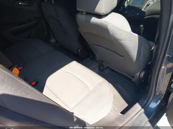 1G1ZB5ST8HF123505 2017 CHEVROLET MALIBU - Image 8