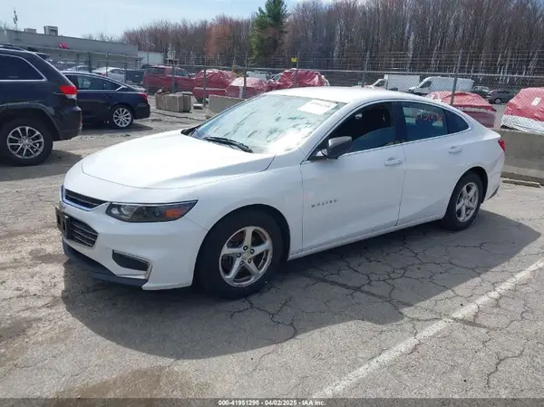1G1ZB5ST8HF146847 2017 CHEVROLET MALIBU - Image 2
