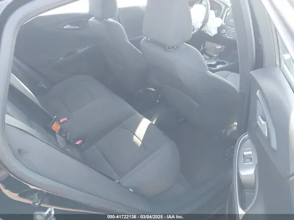 1G1ZB5ST8HF163504 2017 CHEVROLET MALIBU - Image 8