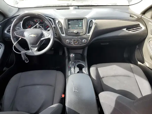 1G1ZB5ST8HF171585 2017 CHEVROLET MALIBU - Image 8