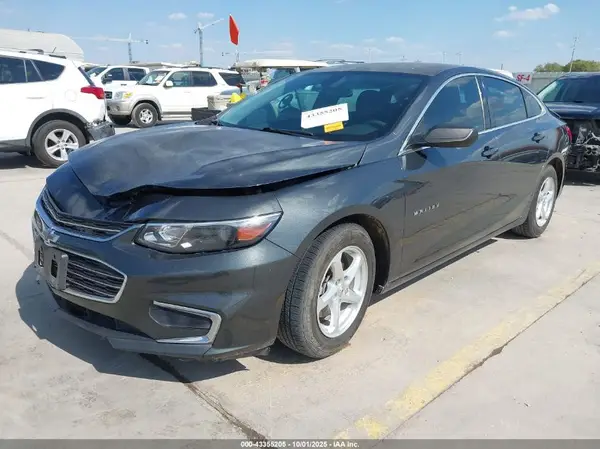 1G1ZB5ST8HF171652 2017 CHEVROLET MALIBU - Image 2