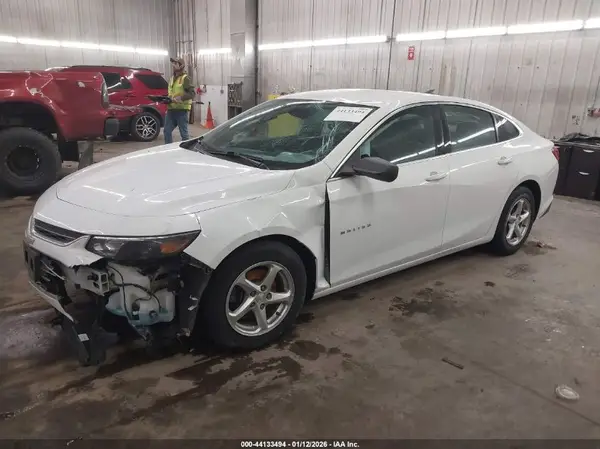 1G1ZB5ST8HF203600 2017 CHEVROLET MALIBU - Image 2