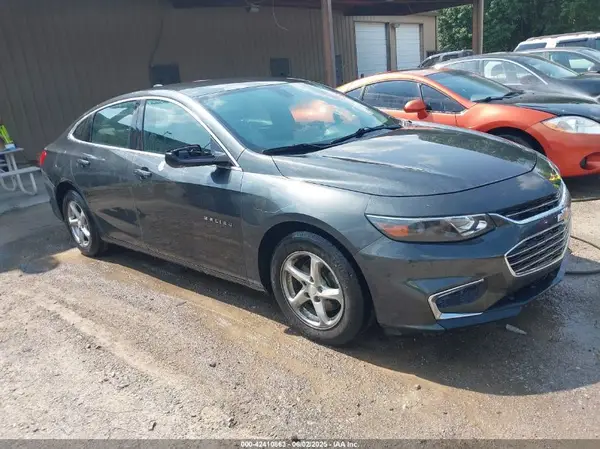 1G1ZB5ST8HF207310 2017 CHEVROLET MALIBU - Image 1