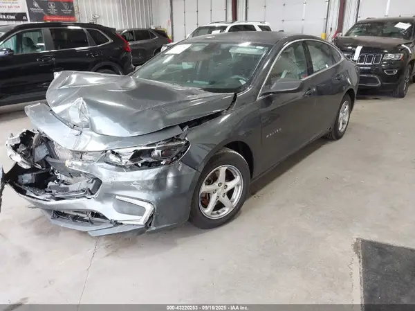 1G1ZB5ST8HF210420 2017 CHEVROLET MALIBU - Image 2