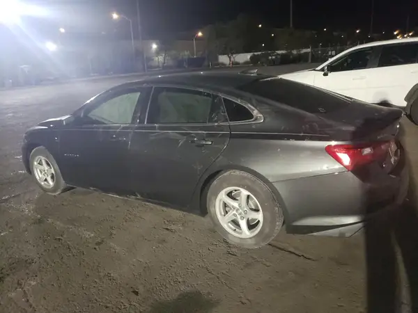 1G1ZB5ST8HF240808 2017 CHEVROLET MALIBU - Image 2