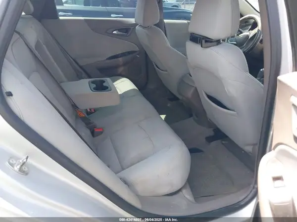 1G1ZB5ST8HF241196 2017 CHEVROLET MALIBU - Image 8