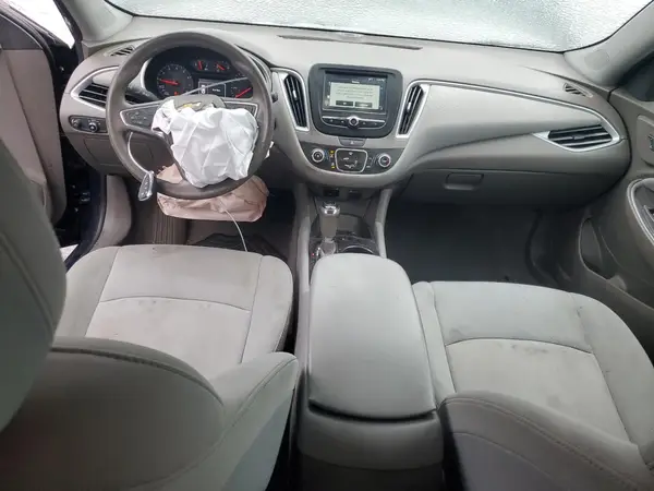 1G1ZB5ST8HF245555 2017 CHEVROLET MALIBU - Image 8