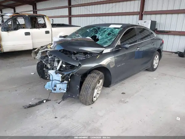 1G1ZB5ST8HF254031 2017 CHEVROLET MALIBU - Image 2