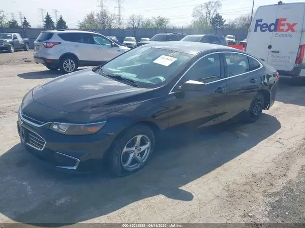 1G1ZB5ST8HF266843 2017 CHEVROLET MALIBU - Image 2