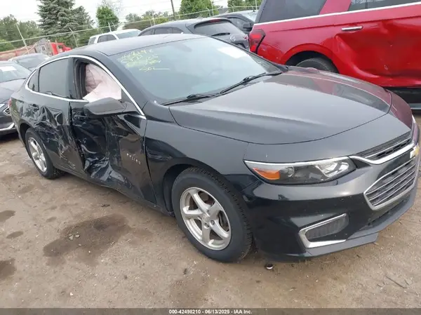 1G1ZB5ST8HF270990 2017 CHEVROLET MALIBU - Image 1