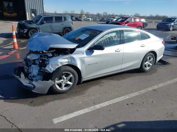 1G1ZB5ST8HF273257 2017 CHEVROLET MALIBU - Image 2