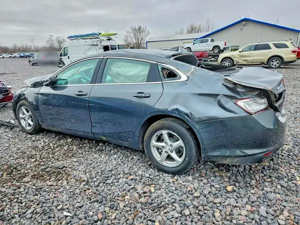 1G1ZB5ST8HF279043 2017 CHEVROLET MALIBU - Image 2