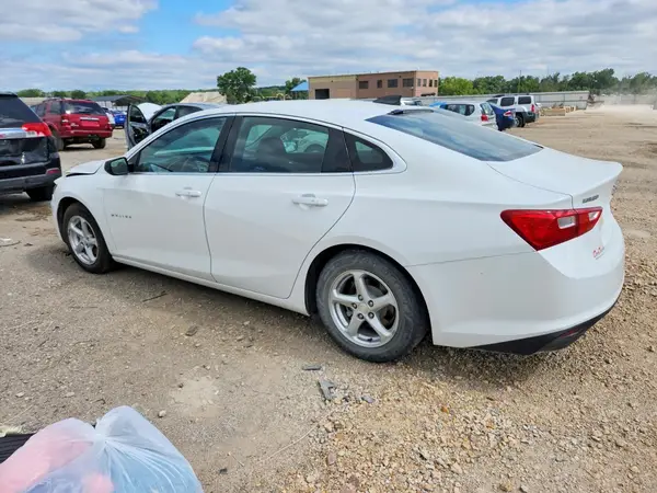 1G1ZB5ST8JF117340 2018 CHEVROLET MALIBU - Image 2