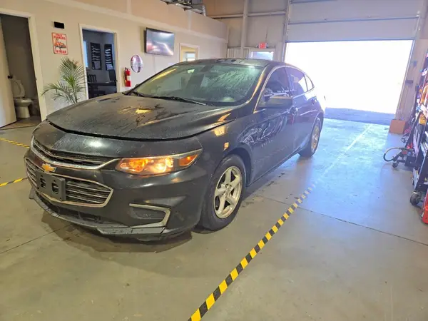 1G1ZB5ST8JF120318 2018 CHEVROLET MALIBU - Image 2