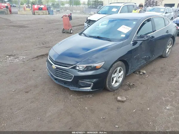 1G1ZB5ST8JF201187 2018 CHEVROLET MALIBU - Image 2
