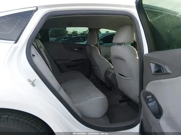1G1ZB5ST8JF281168 2018 CHEVROLET MALIBU - Image 8