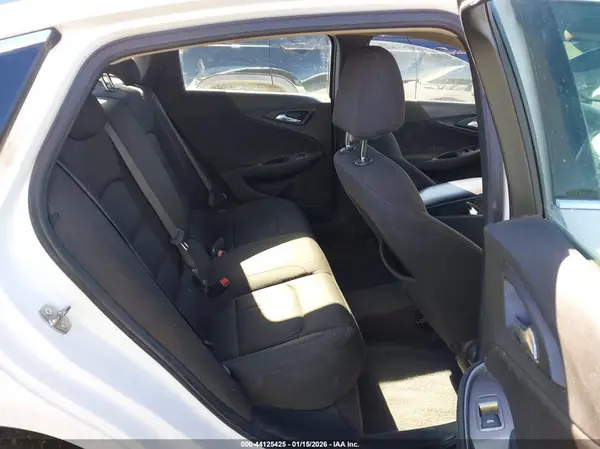 1G1ZB5ST8KF197451 2019 CHEVROLET MALIBU - Image 8