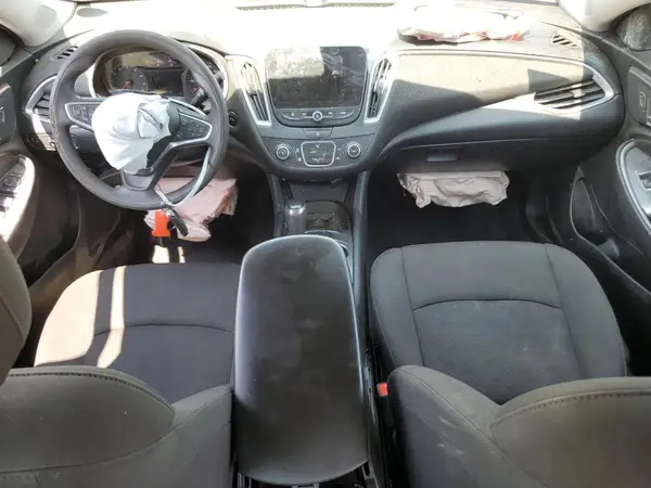 1G1ZB5ST8KF205600 2019 CHEVROLET MALIBU - Image 8